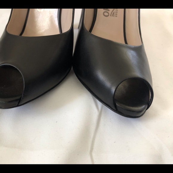 SALVATORE FERRAGAMO SLING BACK PEEP TOE - Picture 3 of 10